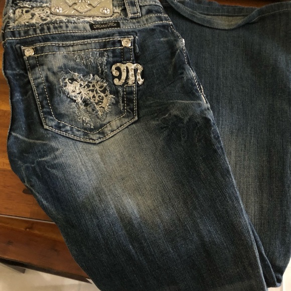 Women’s Miss Me jeans - Picture 1 of 3